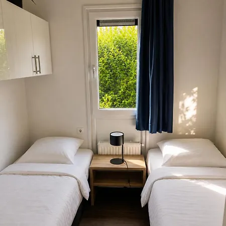 Luxe Particuliere Vakantiewoning Met Airco & Tuin Aan De Ijssel Olburgen