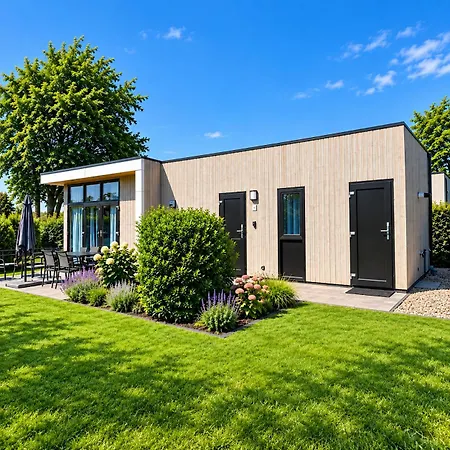 Holiday park Luxe Particuliere Vakantiewoning Met Airco & Tuin Aan De Ijssel