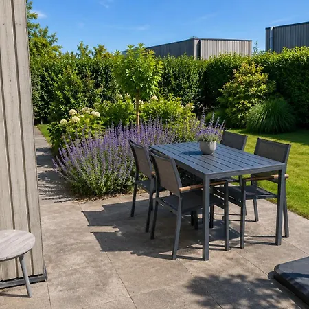 Holiday park Luxe Particuliere Vakantiewoning Met Airco & Tuin Aan De Ijssel *